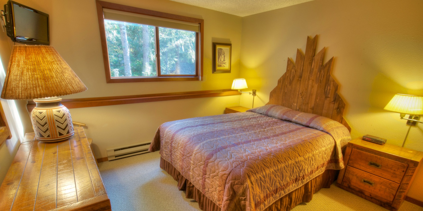 Master bedroom in a Lower 1 Bedroom Rental